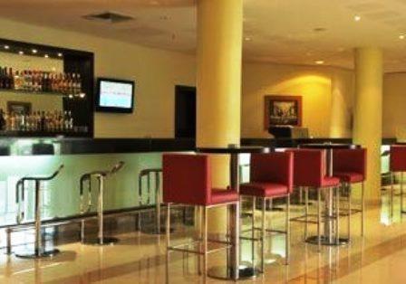 Best Premier Hotel Порт-Харкурт Ресторан фото